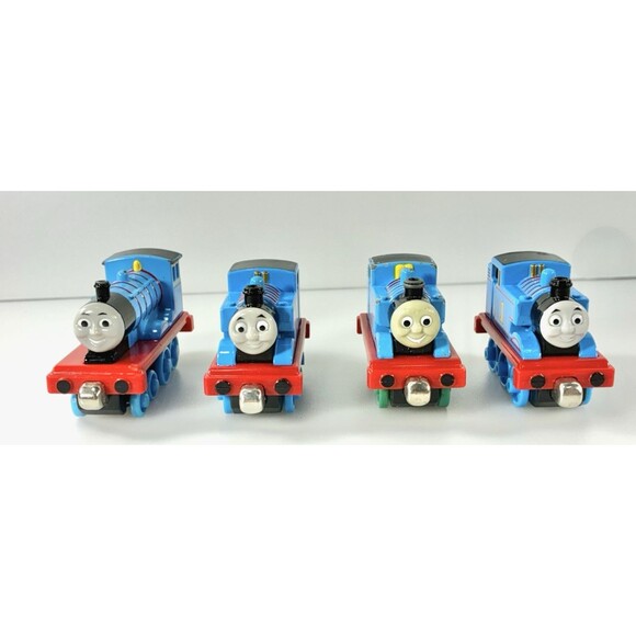 Thomas & Friends Take N Play Thomas Train Engine Mixed Lot of 4 Diecast Trains - Picture 2 of 8